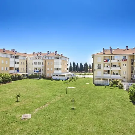 Studio Apartment Vanda Umag Zewnętrze zdjęcie